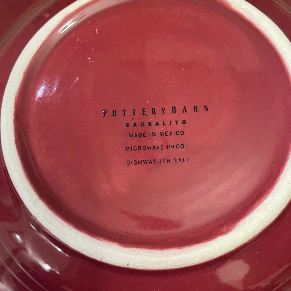 Pottery Barn Sausalito Red plates Set of 2 Stoneware 10